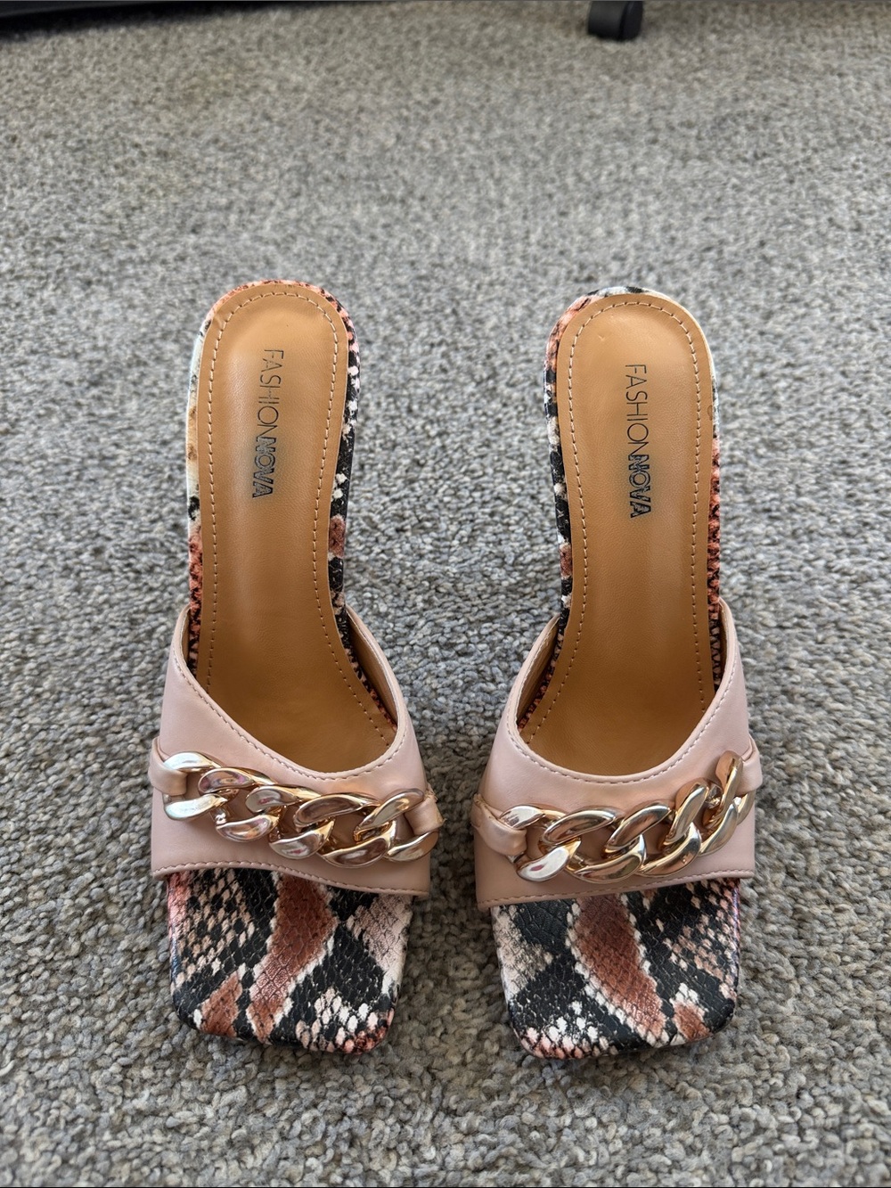 Chain Mule Heels - Picture 2 of 7